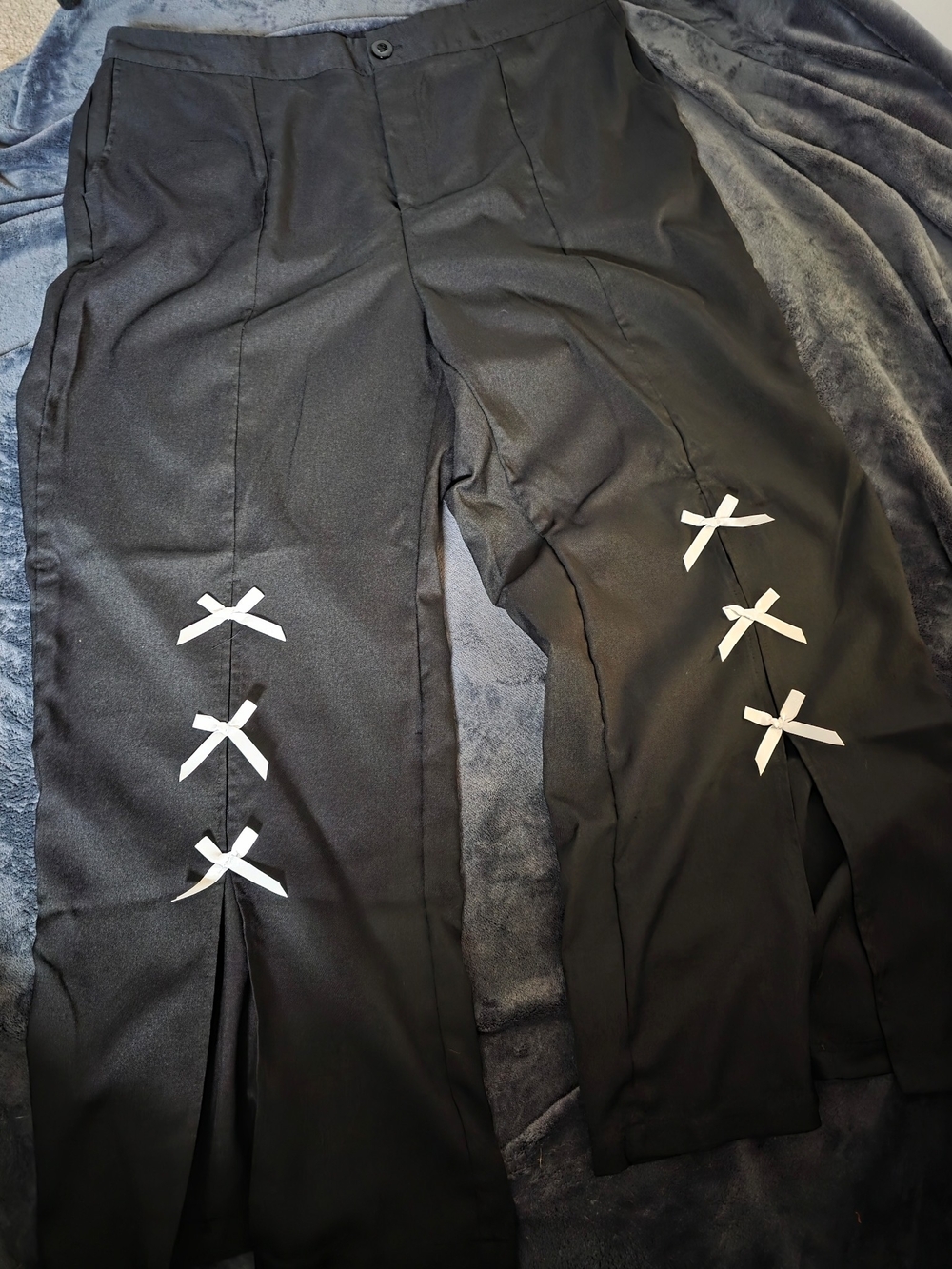 SHEIN Dress Pants with White Ribbon Bow Details